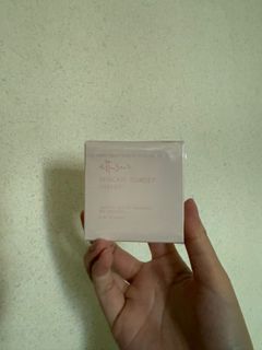 （分類：）位於 。 由 dxiggm 提交（商品編號 1415825995，圖片 1）。簡介： 。