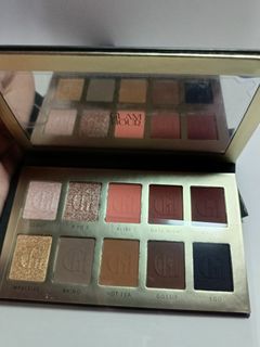 (Category: ) located in . Submitted by RetroStella (Listing ID 1415939762, Image 1). Description: .