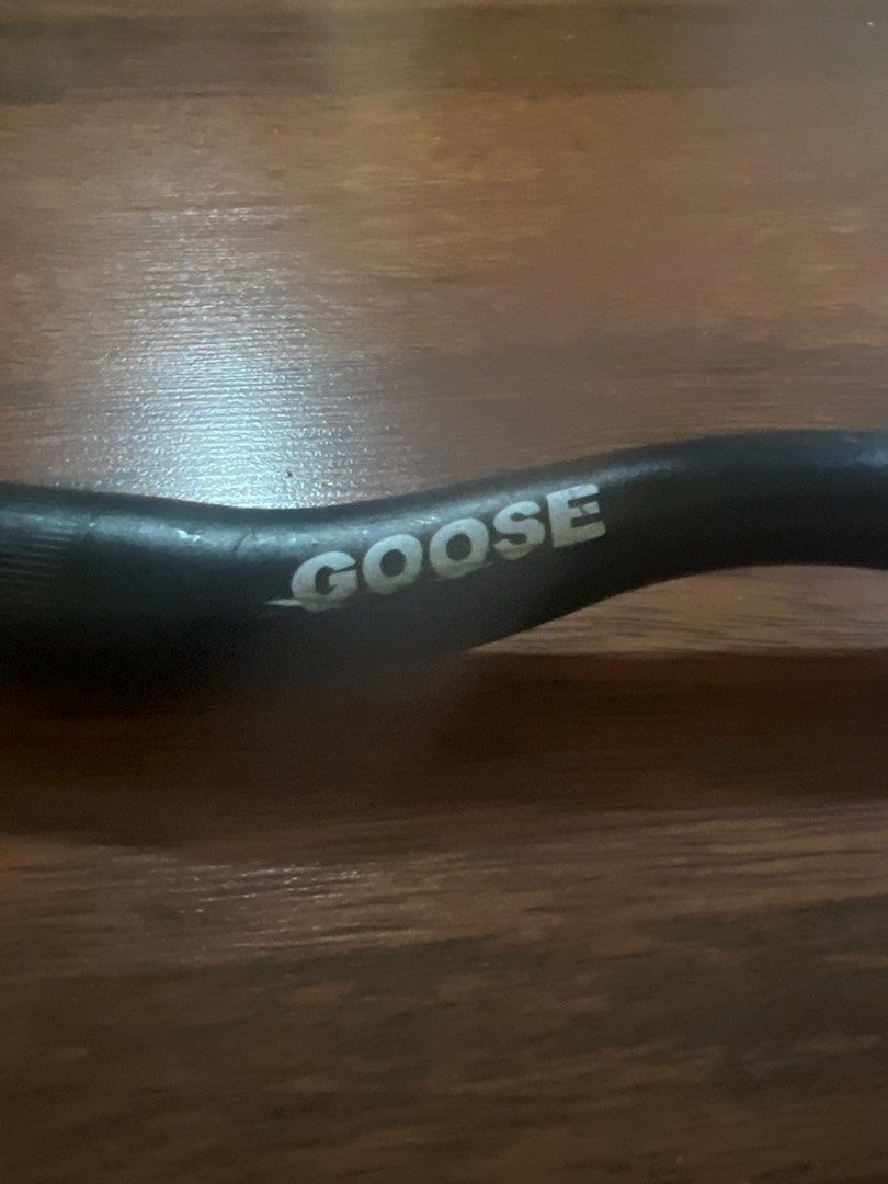 Goose riserbar (Category: Parts & Accessories) located in Singapore. Submitted by domer67 (Listing ID 1415955879, Image 3). Description: $8 tng .