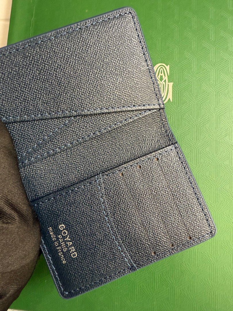 Goyard Card Holder Wallet Navy Blue (Category: Luxury Bags & Wallets) located in Baguio. Submitted by drein30 (Listing ID 1415869835, Image 2). Description: - Goyard card holder wallet - Navy blue color - Signature Goyardine pattern - Multiple card slots - Made in France.