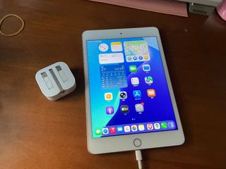 （分類：）位於 。 由 maklee118 提交（商品編號 1415911304，圖片 1）。簡介： 。