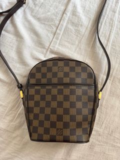 （分類：）位於 。 由 katechui 提交（商品編號 1415865308，圖片 1）。簡介： 。