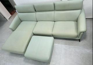 (Category: ) located in . Submitted by favourited (Listing ID 1415960164, Image 1). Description: .