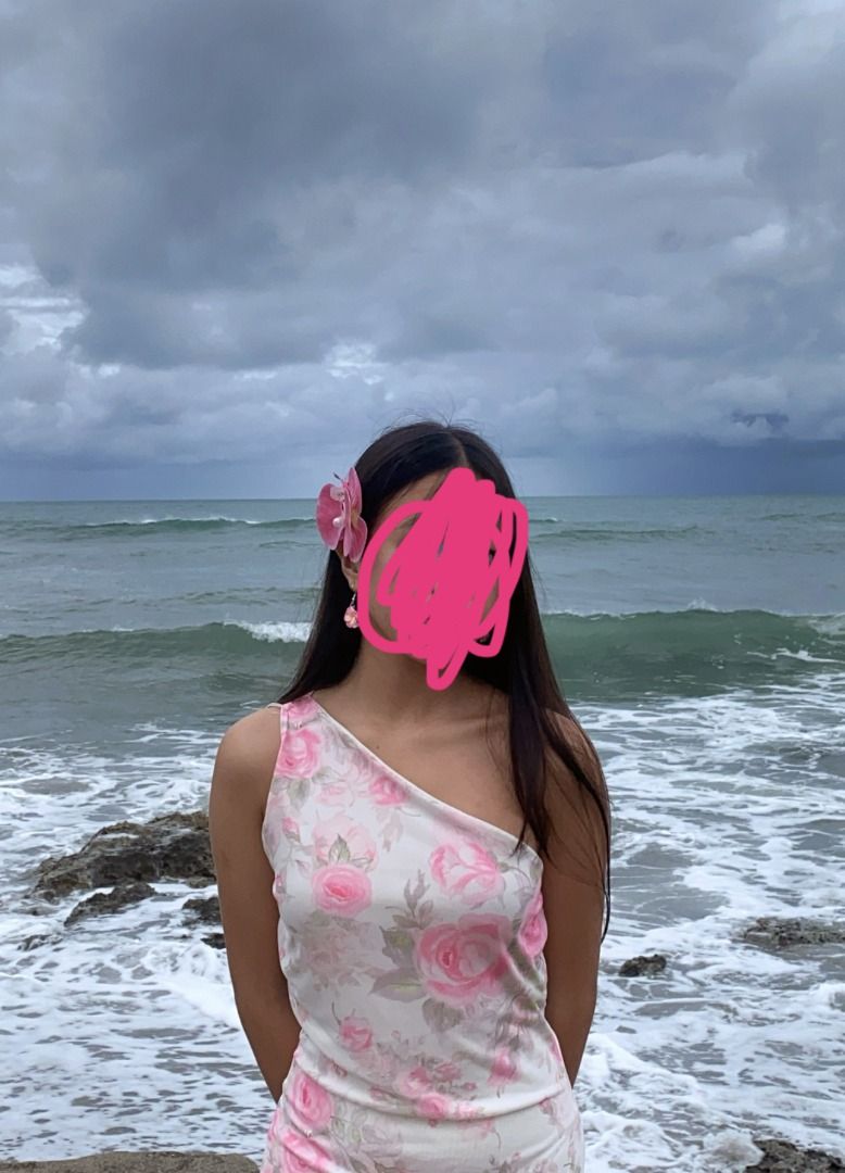 mini summer floral dress (pink) (Category: Dresses) located in Caloocan City. Submitted by ciiluna (Listing ID 1415960676, Image 3). Description: COURIER J&t Lalamove with in Metro Manila.