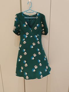(Category: ) located in . Submitted by grace_closet88 (Listing ID 1415854604, Image 1). Description: .
