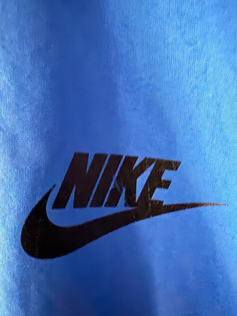 NIKE Tech Fleece Jacket - LARGE (Category: Coats, Jackets and Outerwear) located in Pasig City. Submitted by dijos (Listing ID 1415842580, Image 3). Description: Nike Tech Fleece Jacket Hoodie Color: Royal Blue/Game Royal/Photo Blue Size: Large (fits M) Condition: 7.5/10 Issue: Glue on right front pocket dried, easily repaired via fabric glue or stitching. Last photo for reference only.