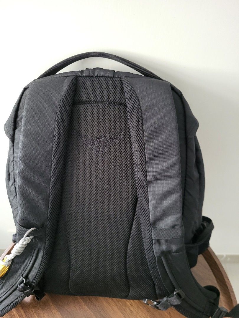 Osprey Flare 背包 （分類：背包）位於 Hong Kong。 由 tung0404 提交（商品編號 1415927708，圖片 3）。簡介： 正常使用 保養良好。