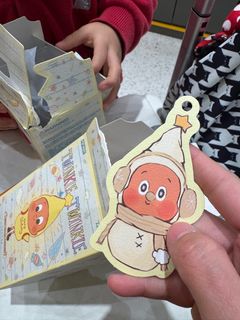 （分類：）位於 。 由 zvbutdk 提交（商品編號 1415884668，圖片 1）。簡介： 。