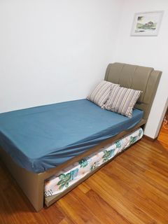 (Category: ) located in . Submitted by maliha79 (Listing ID 1415861563, Image 1). Description: .
