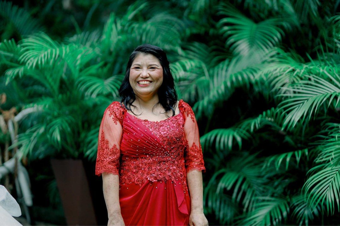 Mother Gown (Category: Evening dresses & gowns) located in Makati City. Submitted by bree73 (Listing ID 1415925697, Image 2). Description: - Red formal gown - Intricate lace detailing - Floor-length design - Flattering silhouette - Ideal for weddings and galas - Well-maintained and ready to wear Only worn once.