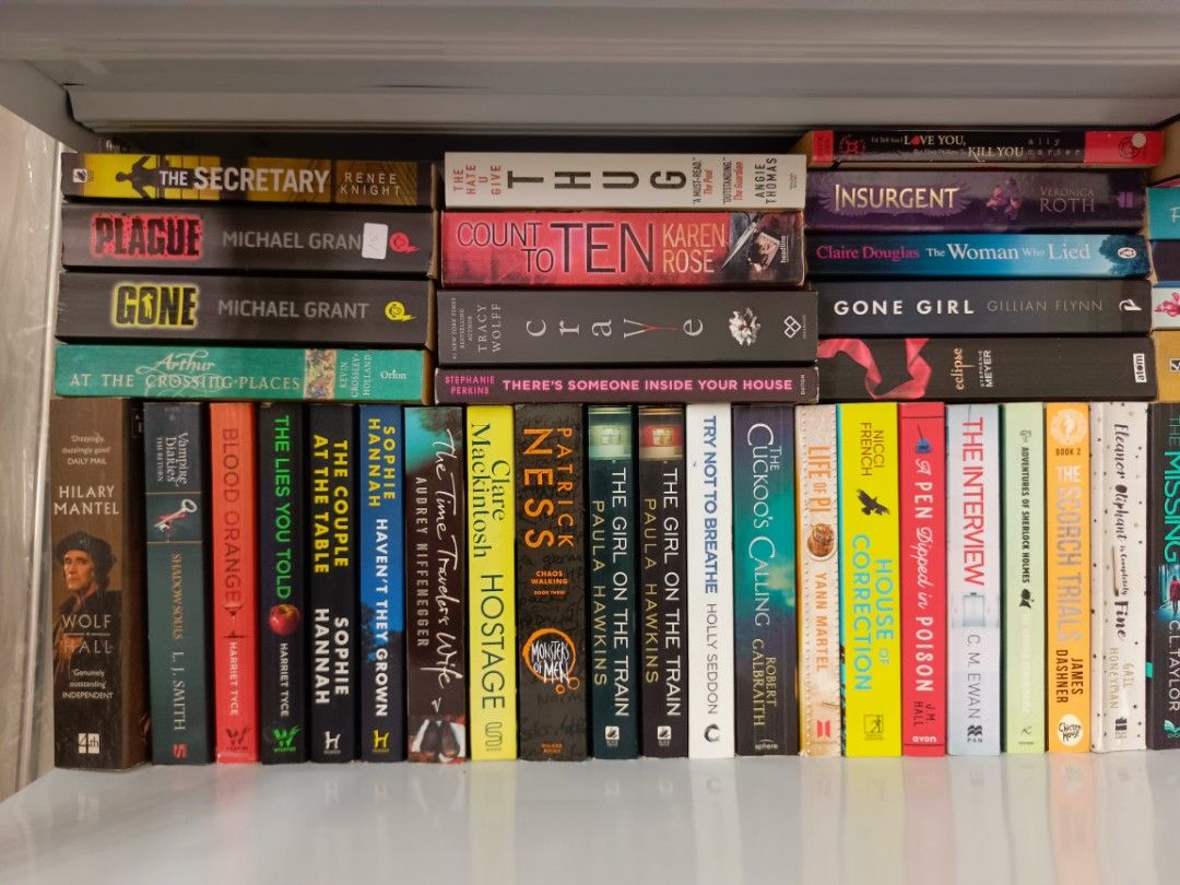 SELLING PRELOVED BOOKS/BOOKTOK (Category: Storybooks) located in Pasay City. Submitted by gowonexe (Listing ID 1415857320, Image 1). Description: SELLING PRELOVED BOOKS FOR ₱200 EACH LOC: TANZA, CAVITE.