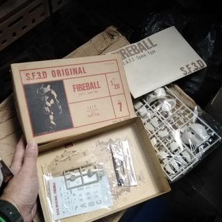 （分類：）位於 。 由 wongkf610 提交（商品編號 1415989425，圖片 1）。簡介： 。