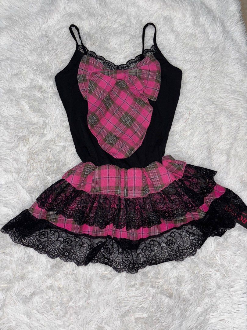 Shein mini dress ribbon (Category: Dresses) located in Quezon City. Submitted by ayebiii___ (Listing ID 1415832527, Image 1). Description: Small Bnew.
