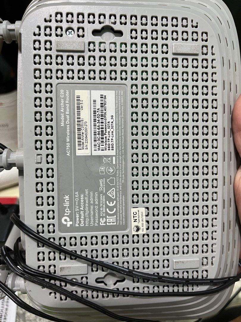 TP-Link Archer C20 & TL-WDR9604 Wireless Routers (Category: Networking) located in Caloocan City. Submitted by zheligin0932803 (Listing ID 1415994930, Image 1). Description: Well used.Almost new.Need to dispose now one is using. 2 pieces for 1500.