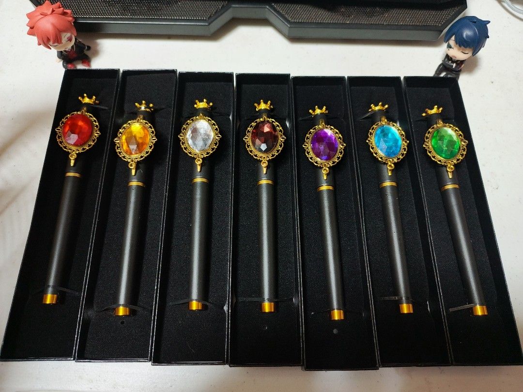 Twisted Wonderland Magical Pen Replica (Category: Stationery & School Supplies) located in Dasmarinas. Submitted by g1017 (Listing ID 1408139693, Image 1). Description: Pre-order is now open! ✨ Get your Twisted Wonderland Magical Pen Replica for only ₱120 each. Perfect for collectors and TW fans 💚🪄 Limited slots only—secure yours now! Forms Link: [https://forms.gle/yMYRaSNTuSKXrcZp7](https://forms.gle/yMYRaSNTuSKXrcZp7) For inquiries kindly dm 