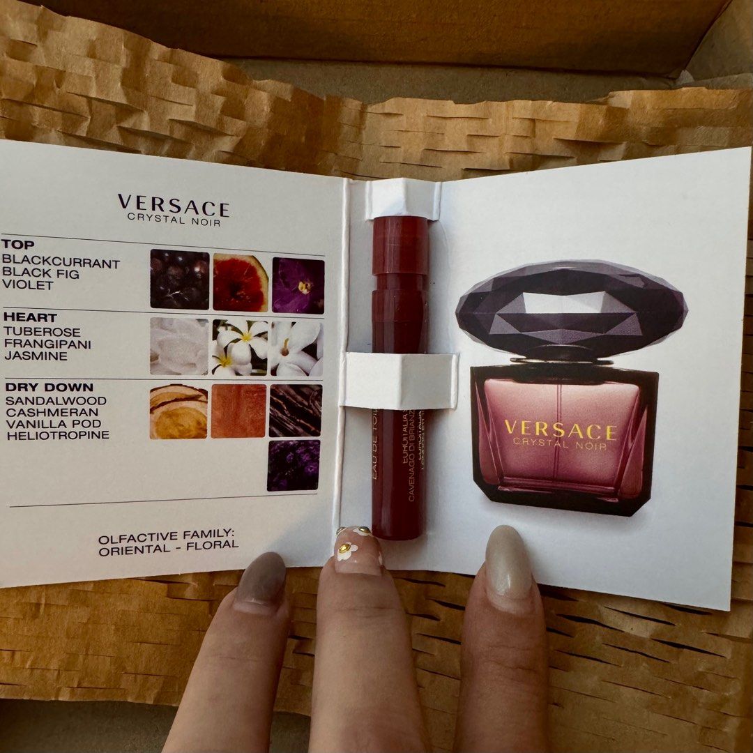 Versace Crystal Noir EDT 1ml Sample Vial (Category: Fragrance & Deodorants) located in Cagayan de Oro. Submitted by dejavault (Listing ID 1415868631, Image 2). Description: Versace Crystal Noir EDT 1ml Sample Vial This is 💯 authentic. Note: Juice is just half the bottle. Manage your expectations. RFS: Scent is not to my liking. 🚚 Can ship via JRS/LBC/J&T Express. SF rate is based on the buyer’s location and will be shouldered by the buyer. Plea