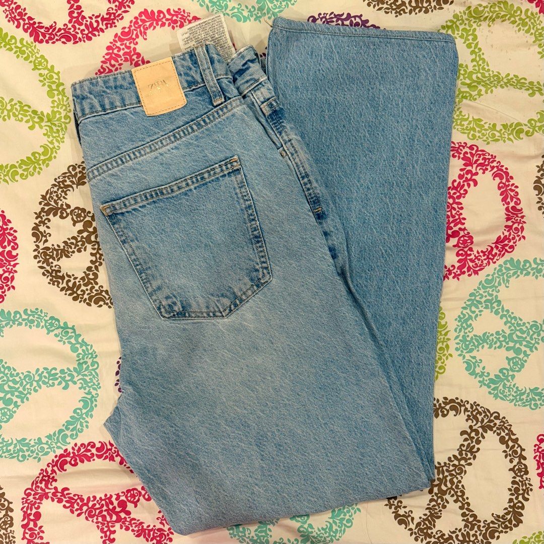 Zara High Rise Straight Cut Jeans (Category: Jeans) located in San Juan City. Submitted by acst12 (Listing ID 1415972467, Image 1). Description: Brand: Zara Code: 6164 / 066 / 427 / 38 Size: EUR 38 | US 6 Location: San Juan City, MM MOP: GCash or BDO.