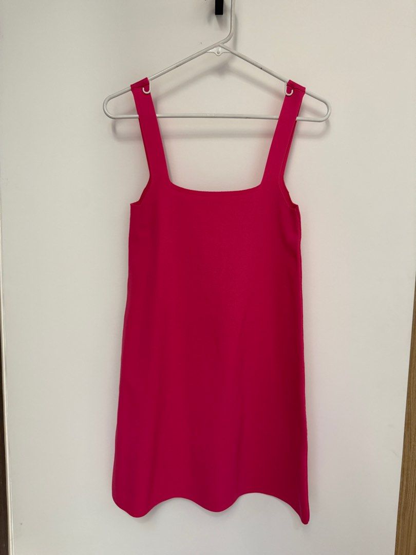 Zara Pink Knit Shift Dress (Category: Dresses) located in Quezon City. Submitted by glc89 (Listing ID 1415845361, Image 1). Description: Used once.