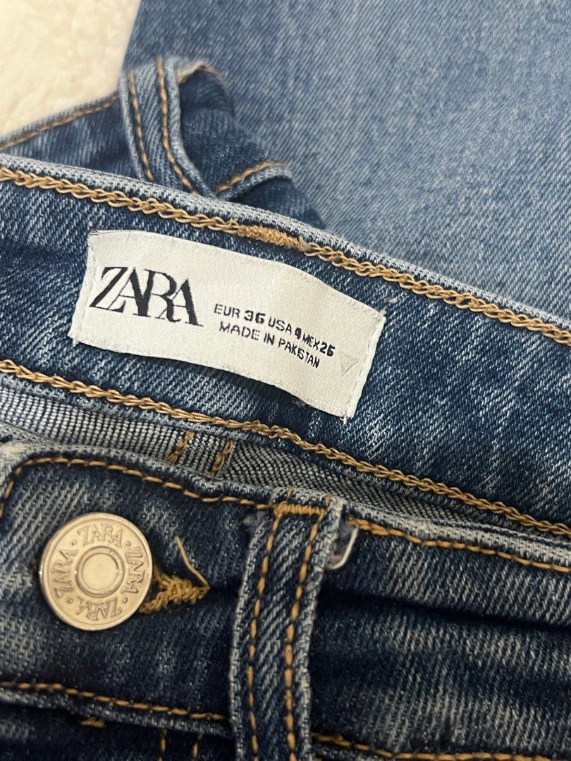 Zara Straight Cut Denim Jeans (Category: Jeans) located in Cagayan de Oro. Submitted by faiithxco (Listing ID 1415989221, Image 3). Description: - Zara denim jeans - Classic design - Straight leg cut with frayed hem - Medium wash - Suitable for everyday wear - 34in long.