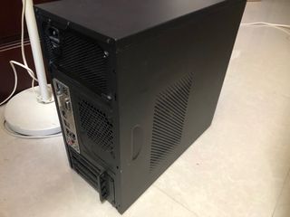 Computer Case479260187820697600