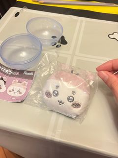（分類：）位於 。 由 melon_keychain 提交（商品編號 1416153987，圖片 1）。簡介： 。