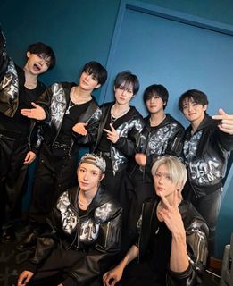 （分類：）位於 。 由 zuha.__.jisung 提交（商品編號 1416086018，圖片 1）。簡介： 。