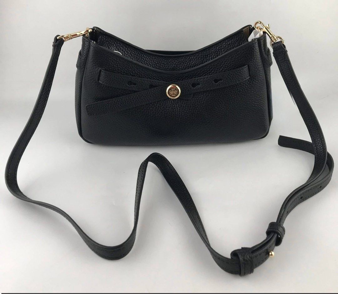 ☘️ TB Romy Top Zip Crossbody (Category: Luxury Bags & Wallets) located in Manila. Submitted by vera.prudence (Listing ID 1416066670, Image 3). Description: ☘️ TB Romy Top Zip Crossbody H13.5 cm x W22 cm x D5.5 cm P2,300 Actual Photo Plus SF.