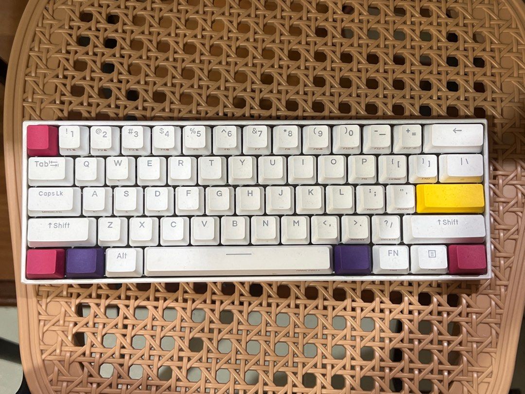 Anne Pro 2 Mechanical Keyboard (Category: Computer Keyboard) located in Manila. Submitted by sophiadc12 (Listing ID 1416046297, Image 2). Description: ANNE PRO 2 Gateron Switch Bluetooth USB RGB Mechanical Gaming Keyboard 61 Keys gateron red brown switch.