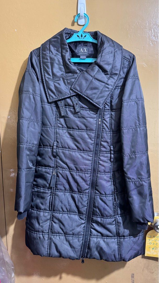 Armani Exchange AX Winter Puffer Jacket XS/P (Category: Coats, Jackets and Outerwear) located in Pasig City. Submitted by cafeverona333 (Listing ID 1416118175, Image 1). Description: - Armani Exchange puffer jacket - Belt Missing - Color: Black - Size: XS/P - Features: - Asymmetrical collar - Full-length zipper - Quilted pattern - Ribbed cuffs - No more belt included - Condition: Well-maintained With Signs of Storage Meet up in Greenbelt (T/TH) o