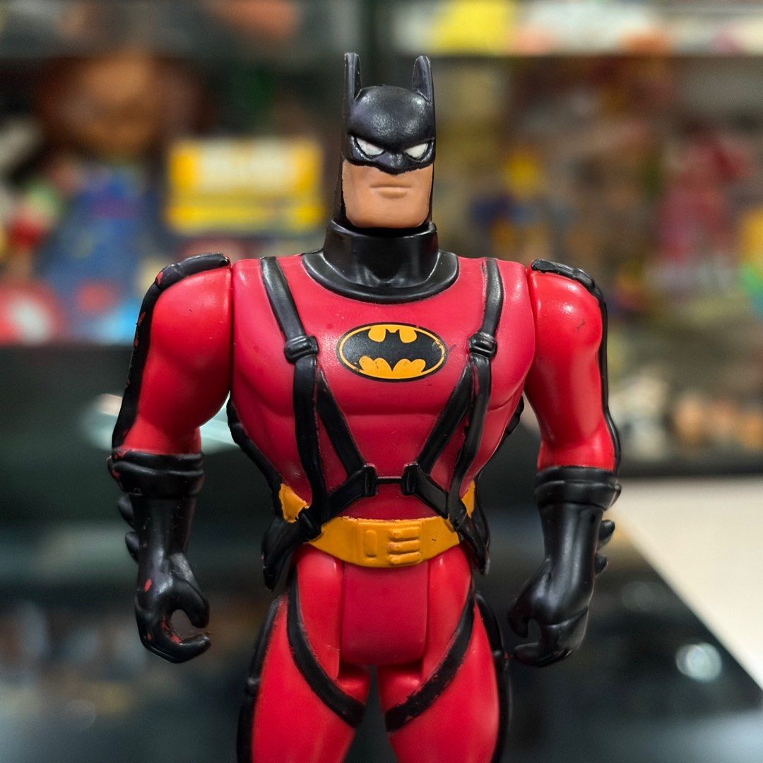 Batman kenner 1993 (Category: Figurines & Statues) located in Makati City. Submitted by tomypom (Listing ID 1416032957, Image 2). Description: Authentic Batman kenner 1993 Classic 90’s Batman kenner 1993 399 pesos only! .