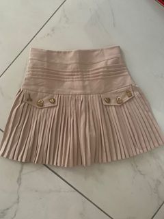 (Category: ) located in . Submitted by buysellcloset (Listing ID 1416079261, Image 1). Description: .