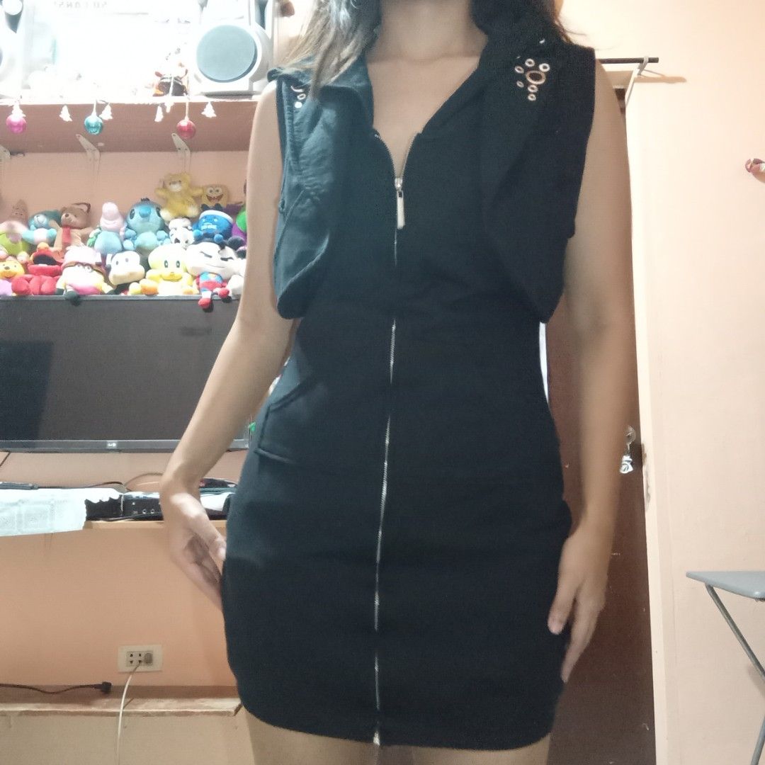 Black Dress with Embellishments (Thick) (Category: Dresses) located in Talisay. Submitted by peonisces (Listing ID 1416090149, Image 2). Description: ๑ fits small to semi med ๑ color rate: 10/10 ๑ flaw: none - Black dress - Zipper closure - Decorative embellishments on sleeves and neckline - Includes a hood - Fitted silhouette - Short sleeves - Made of stretchy material.