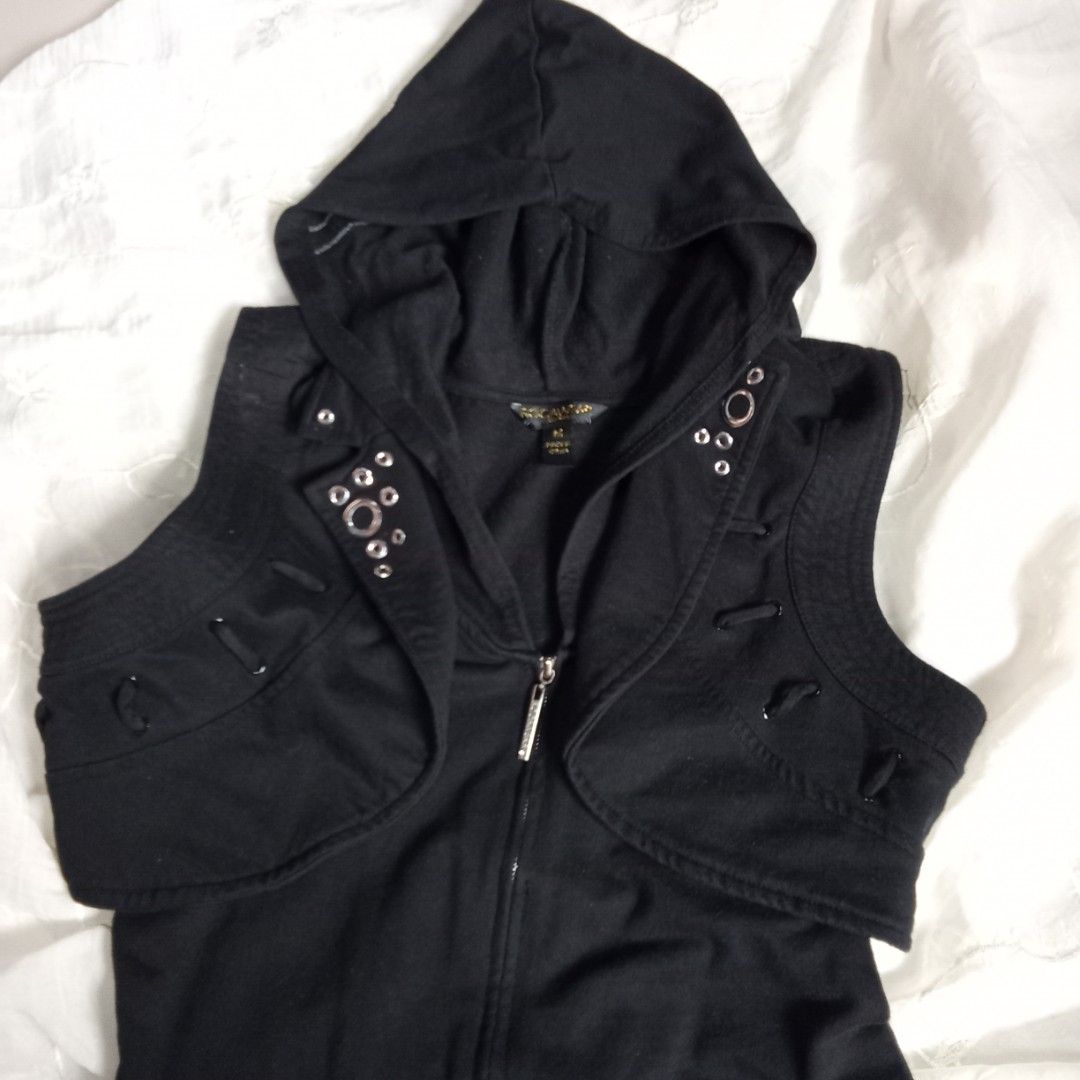 Black Dress with Embellishments (Thick) (Category: Dresses) located in Talisay. Submitted by peonisces (Listing ID 1416090149, Image 1). Description: ๑ fits small to semi med ๑ color rate: 10/10 ๑ flaw: none - Black dress - Zipper closure - Decorative embellishments on sleeves and neckline - Includes a hood - Fitted silhouette - Short sleeves - Made of stretchy material.