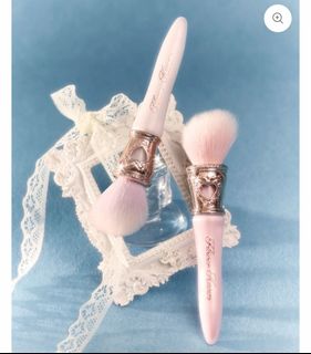 (Category: ) located in . Submitted by petitelittledollz (Listing ID 1416080214, Image 1). Description: .