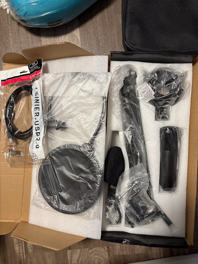 Brand New Studio Microphone Set65106402039299111