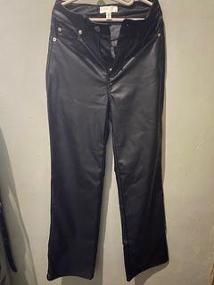 (Kategori: ) berada di . Dikirim oleh rarebearpreloved (ID iklan 1416183534, Gambar 1). Deskripsi: .