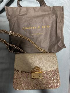 (Category: ) located in . Submitted by clearmincloset (Listing ID 1416197107, Image 1). Description: .