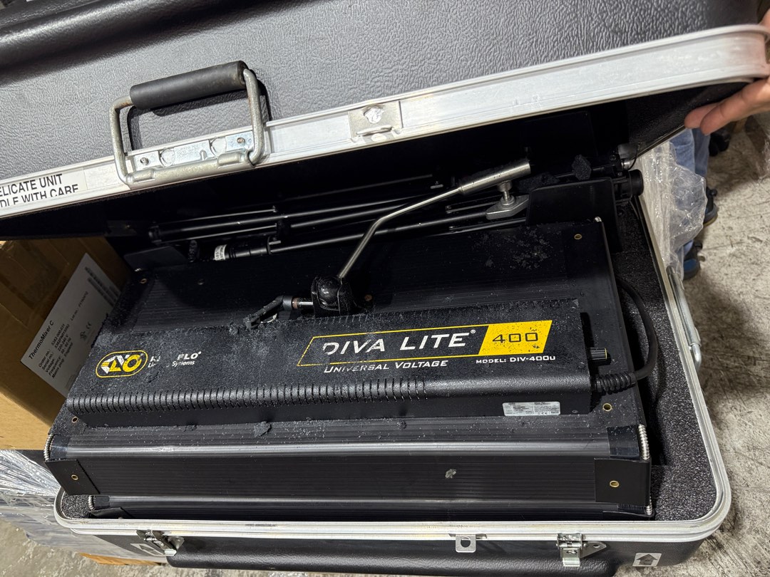 Divva Light Diva lite 400 stage professional light DIV-400u kino flo diva light ...