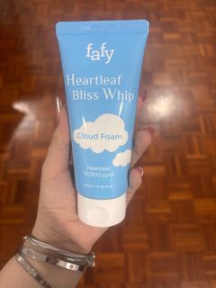 (Category: ) located in . Submitted by makeupdontbreakup (Listing ID 1416168282, Image 1). Description: .