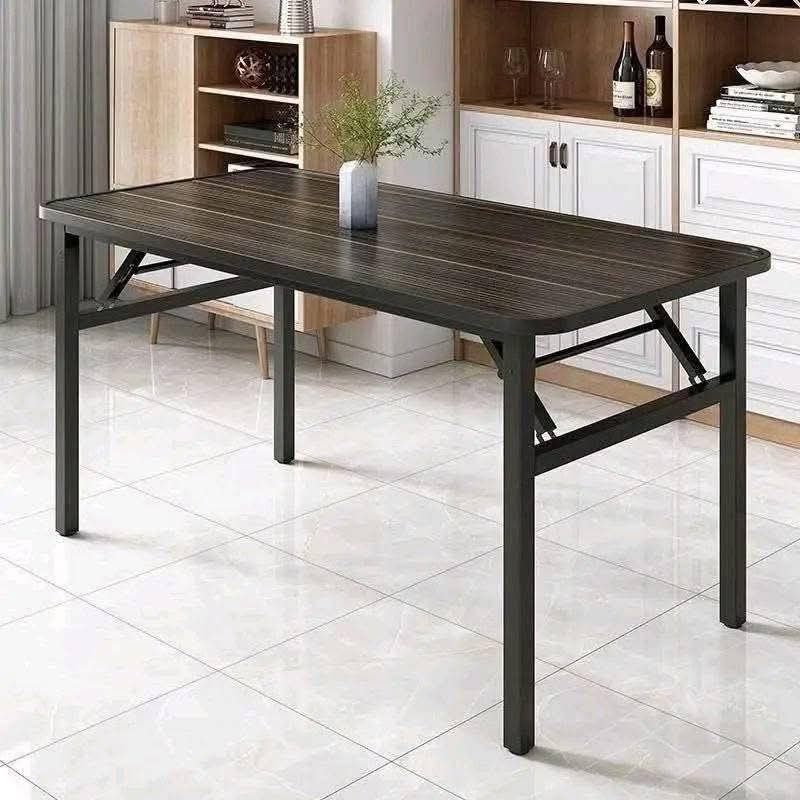 Folding table rectangular dining table heavy duty computer table desk study table (Category: Tables & Sets) located in Manila. Submitted by jelai.cybyb (Listing ID 1416012113, Image 1). Description: folding table 40x80cm 1000 40x120cm 1150 100X50cm 1200 100X60 1250 120X60 1300.