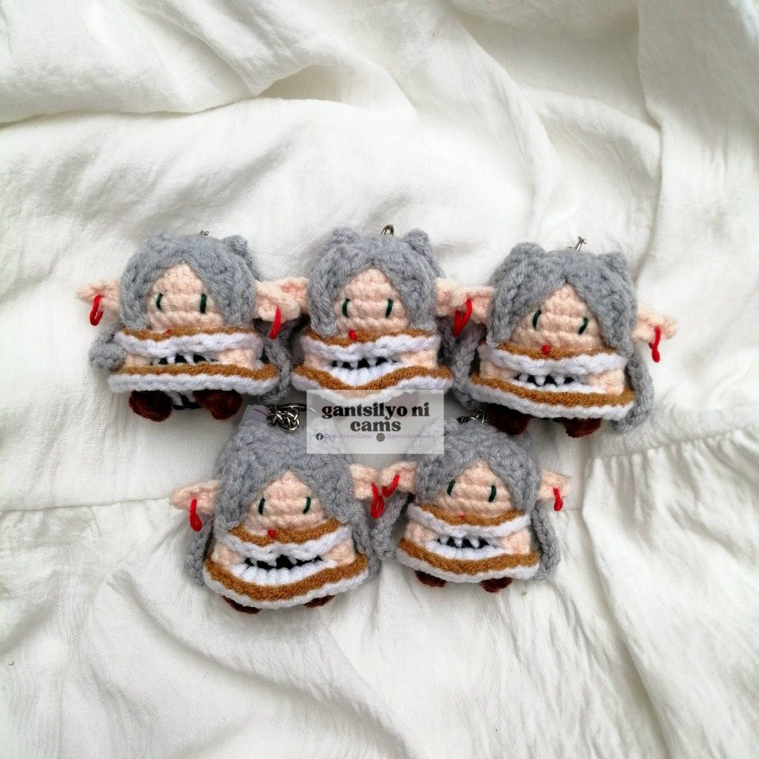 Frieren Mini keychain (Category: Handmade Craft) located in Quezon City. Submitted by fangirlcams (Listing ID 1416152970, Image 1). Description: ON HAND/AVAILABLE : 5 PCS. 100% Handmade ✨ SIZE: APPROX. 2-3 INCHES YARN: Soft acrylic LOCATION : QUEZON CITY IG: @gantsilyonicams FB: Gantsilyo ni Cams.
