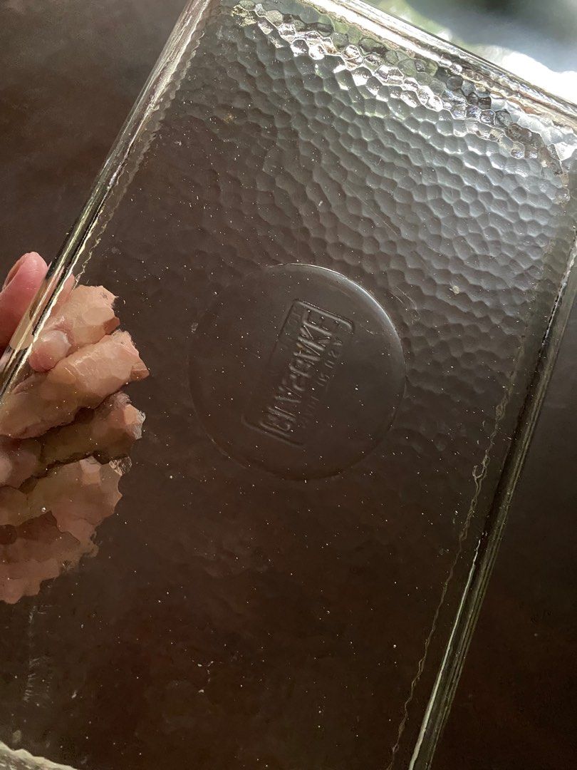 Glassbake Rectangular Baking Dish (Category: Bakeware) located in Pasig City. Submitted by ecochicsales (Listing ID 1416026343, Image 3). Description: - Glassbake rectangular baking dish - Made of clear glass - Textured bottom surface - Standard baking size - Glassbake logo present.