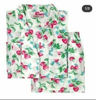 (Kategori: ) berada di . Dikirim oleh declutterbarokah (ID iklan 1416057169, Gambar 1). Deskripsi: .