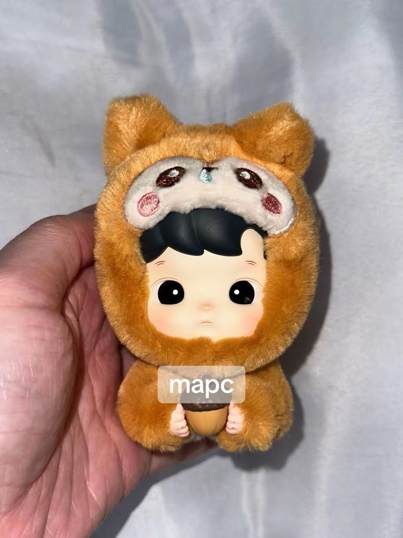 Hacipupu Snuggle With You - Cuddly Squirrel (Category: Plushies & Soft Toys) located in Cainta. Submitted by mapc18 (Listing ID 1416057722, Image 1). Description: Hacipupu Snuggle With You - Cuddly Squirrel - no box and foil - good condi but X sensi.