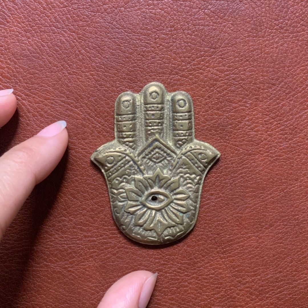 Handmade Hamsa hand insense holder / paper weight (Category: Other Home Decor) located in Quezon City. Submitted by nuevoviejo (Listing ID 1416030985, Image 2). Description: .