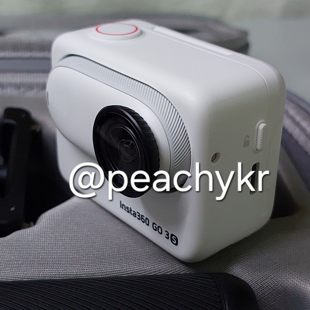 Insta360 GO 3S (Category: Cameras) located in San Juan City. Submitted by peachykr (Listing ID 1416070548, Image 3). Description: Insta360 Go 3S Bought in March or April 2025 Used only a few times (less than 10x) No obvious scratches. Very smooth (like new). No issues. Never opened. Never repaired. Everything included are all authentic/original/official products of insta360. With screen protector, plus one extra. Camera has no problems so NO retu