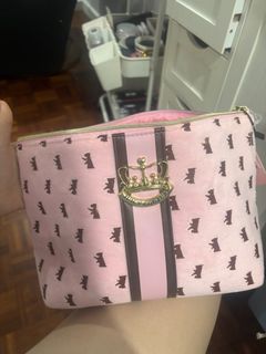 (Category: ) located in . Submitted by makeupdontbreakup (Listing ID 1416124665, Image 1). Description: .
