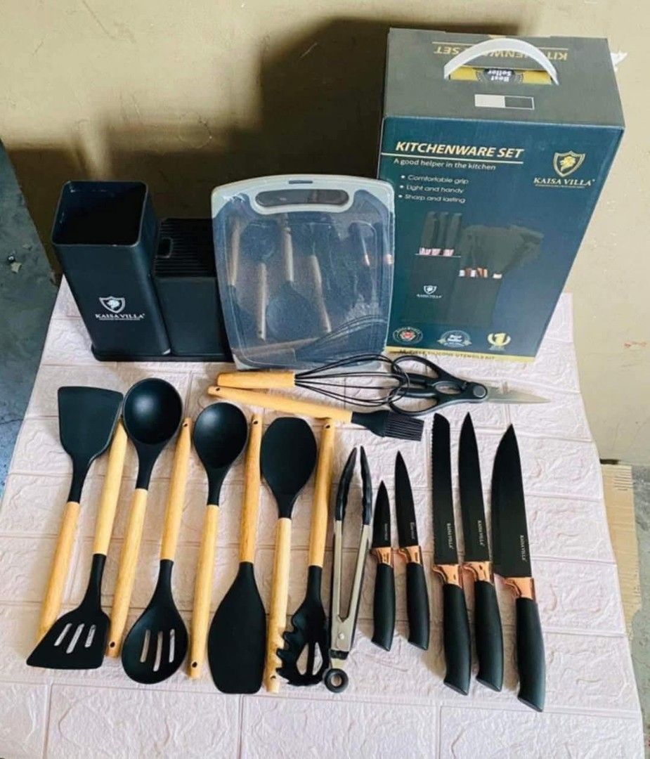 Kaisa Villa Kitchenware Set (Category: Other Kitchenware & Tableware) located in Manila. Submitted by raredeer-4deb4e (Listing ID 1416079741, Image 3). Description: - Kaisa Villa kitchenware set - Includes knives, utensils, cutting board, and storage containers - Available in black and white - Set includes spatulas, spoons, tongs, and a whisk - Ideal for any kitchen.