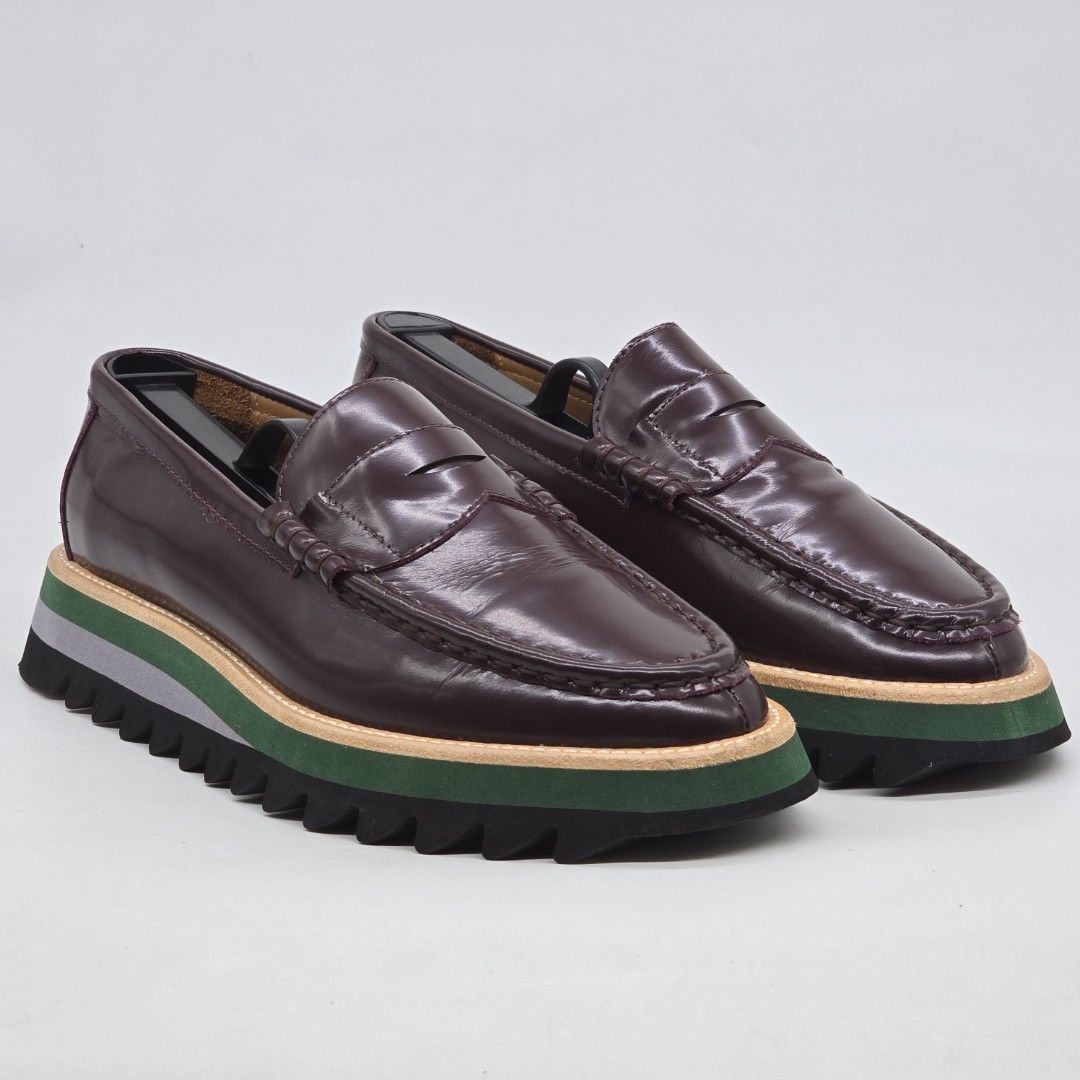 Kolor Beacon - Bordeaux Loafers (Category: Casual Shoes) located in Malabon City. Submitted by buynflex (Listing ID 1416187788, Image 1). Description: Kolor Beacon - Bordeaux Loafers Size 25.5 JP fits 7.5US-8US Mens Gently Used Very Good Condition Retails: 55000 JPY.