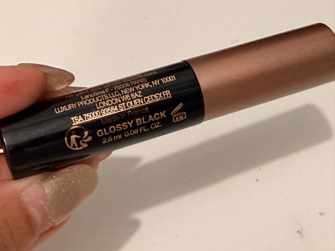 Lancome Idole Lash Mascara (Category: Makeup) located in Pasay City. Submitted by annythingz28 (Listing ID 1416155599, Image 2). Description: USED ONLY ONCE AUTHENTIC LANCOME MASCARA.
